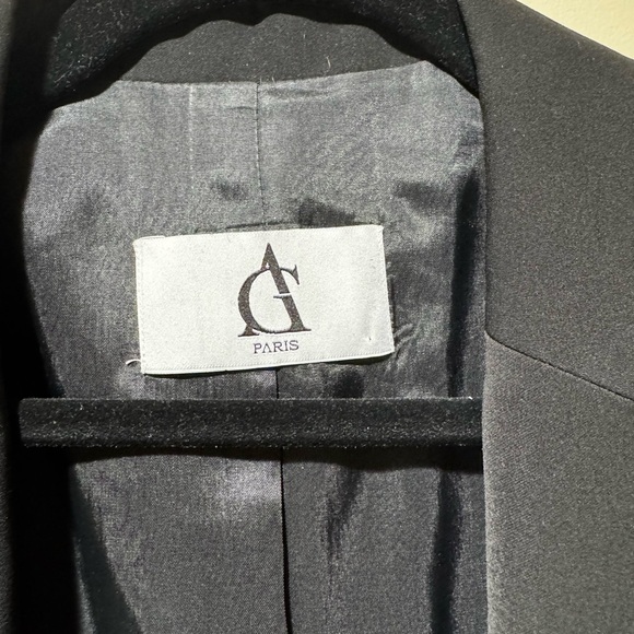 AG Paris - Paris Blazer in Black with Side Tie Detail - Picture 8 of 11